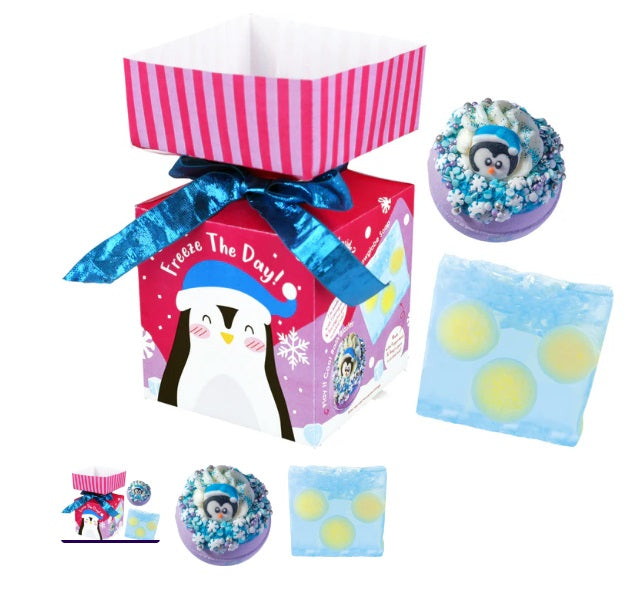 Freeze the Day Mini Bath Bomb Cracker Gift Pack
