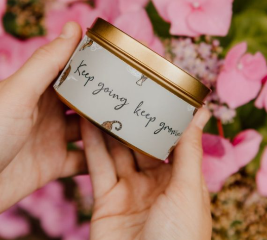 Quote kaars in gouden blik – Keep going keep growing
