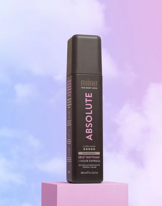 De allerdonkerste zelfbruiner met viervoudige bronzende melanine-activerende stoffen